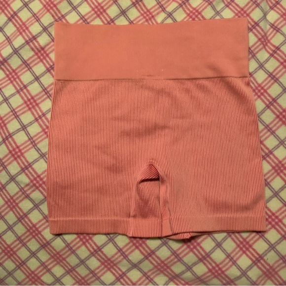 Colsie •  Pink Ribbed Shorts - Picture 4 of 7